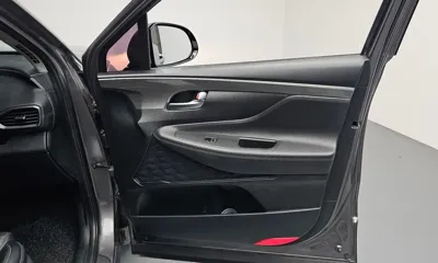 Hyundai Santafe 2019, 54083 км, за 13121.96 USD - фото 24
