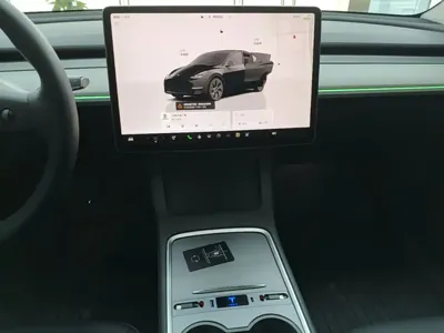 Tesla Model Y 2024, 49900 км, за 26206.08 USD - фото 13