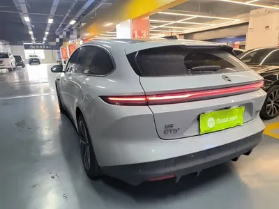 Nio ET5T 2023, 25700 км, за 17161.13 USD