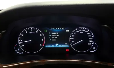 Hyundai Equus 2015, 151783 км, за 5894.03 USD - фото 8