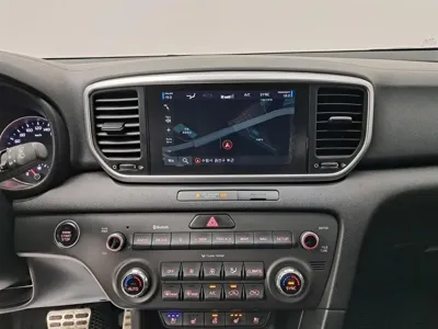 Kia Sportage 2019, 67885 км, за 10206.07 USD - фото 9