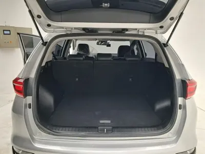 Kia Sportage 2019, 67885 км, за 10206.07 USD - фото 18