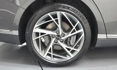Genesis G90 2023, 47749 км, за 47470.19 USD