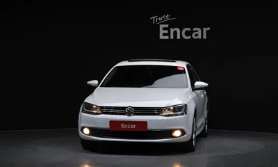 Volkswagen Jetta 2012, 103677 км, за 2966.63 USD