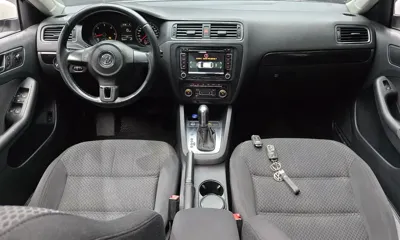 Volkswagen Jetta 2012, 103677 км, за 2966.63 USD - фото 7