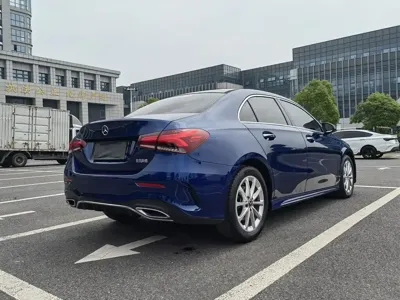 Mercedes-Benz A-Class 2022, 52000 км, за 13939.02 USD