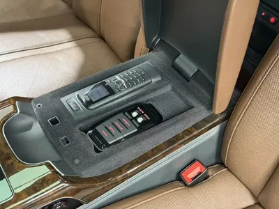 Audi A8 2015, 200000 км, за 31831.84 USD - фото 8