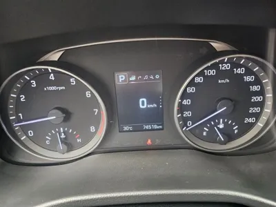 Hyundai Avante 2018, 74485 км, за 6498.83 USD - фото 7