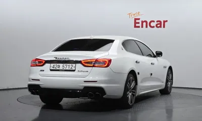 Maserati Quattroporte 2017, 62027 км, за 26362.73 USD