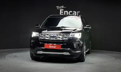 Ford Explorer 2018, 89651 км, за 10794.69 USD