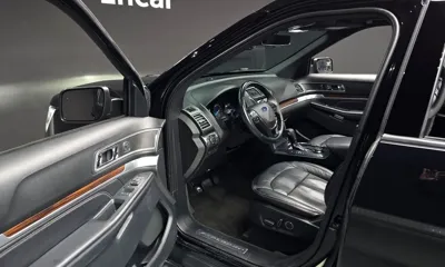 Ford Explorer 2018, 89651 км, за 10794.69 USD - фото 11