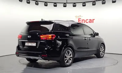 Kia Canival 2019, 96130 км, за 9446.26 USD