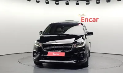 Kia Canival 2019, 96130 км, за 9446.26 USD