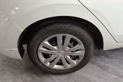 Honda Fit 2021, 29200 км, за 9958 USD - фото 12