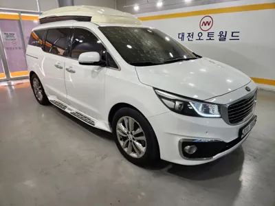 Kia Canival 2018, 151489 км, за 7601.8 USD