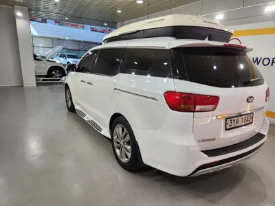 Kia Canival 2018, 151489 км, за 7601.8 USD