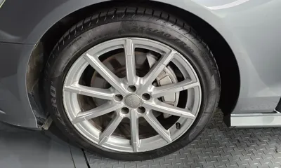 Audi A6 2016, 207899 км, за 5583.29 USD