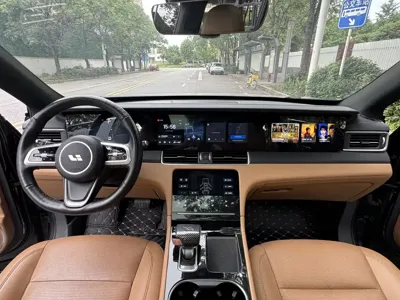Li Auto Li ONE 2021, 60000 км, за 14056.4 USD