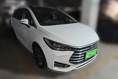 BYD Song Max 2019, 98600 км, за 7613 USD