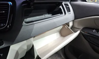 Kia Canival 2018, 121727 км, за 7214.13 USD - фото 30