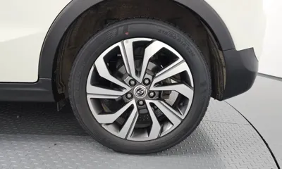 KG_Mobility_Ssangyong TIBOLI 2021, 63245 км, за 8320.87 USD - фото 21