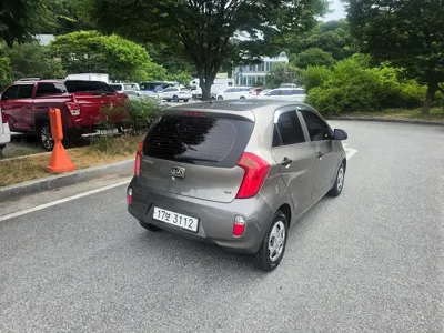 Kia Morning 2015, 160000 км, за 1641.07 USD