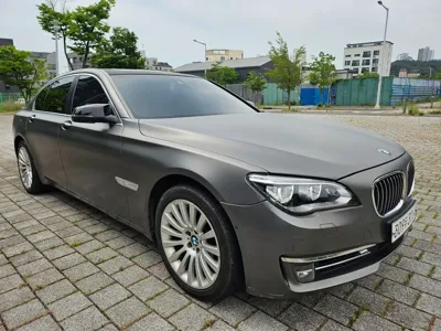BMW 7-Series 2014, 323080 км, за 3835.4 USD