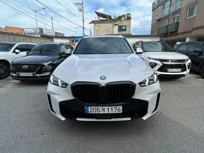 BMW X5 · 2025 год
