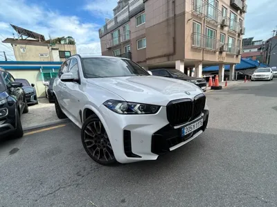 BMW X5 2025, 13637 км, за 80015.68 USD