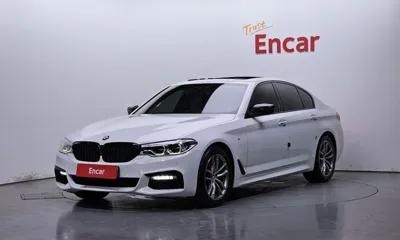 BMW 5-Series · 2017 год