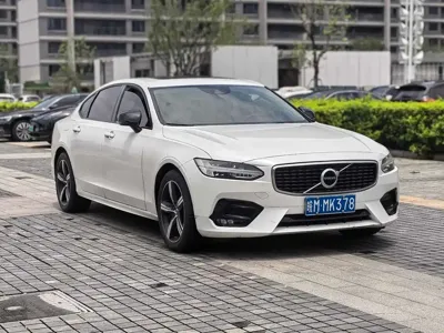 Volvo S90 2019, 98000 км, за 14726.4 USD