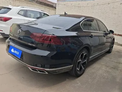Volkswagen Magotan 2023, 40900 км, за 17509.96 USD