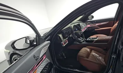 BMW 7-Series 2024, 20321 км, за 84672.44 USD - фото 10