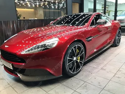 Astonmartin Vanquish 2016, 29296 км, за 87304.71 USD - фото 19