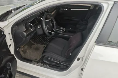 Honda Civic 2019, 45100 км, за 12095 USD - фото 12