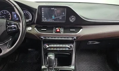 Hyundai Grandeur 2019, 94086 км, за 9441.94 USD - фото 11