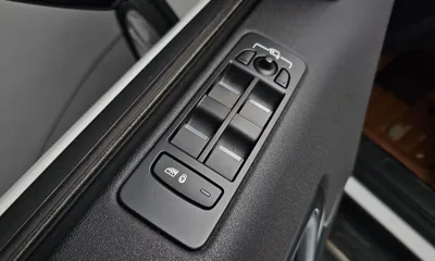 Land Rover Discovery Sport 2018, 67167 км, за 7687.3 USD - фото 20