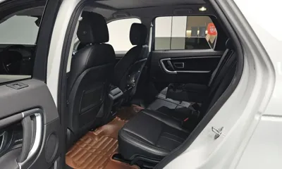 Land Rover Discovery Sport 2018, 67167 км, за 7687.3 USD - фото 26