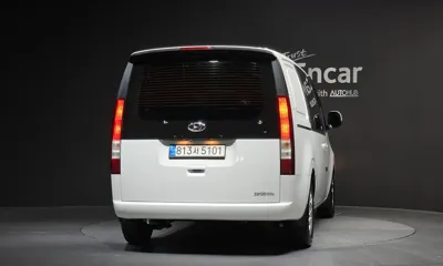 Hyundai Staria 2022, 3850 км, за 16385.86 USD