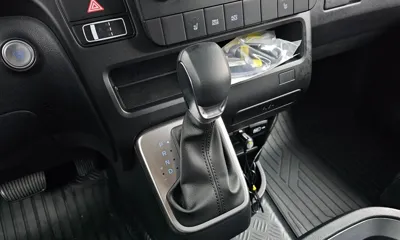 Hyundai Staria 2022, 3850 км, за 16385.86 USD - фото 9