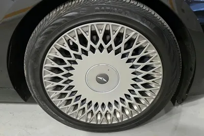 Genesis G90 2019, 141000 км, за 19692.79 USD