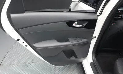 Kia K3 2019, 118180 км, за 7488.44 USD - фото 25