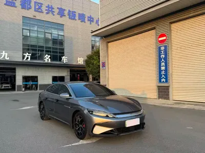 BYD Han 2023, 65000 км, за 17186.25 USD