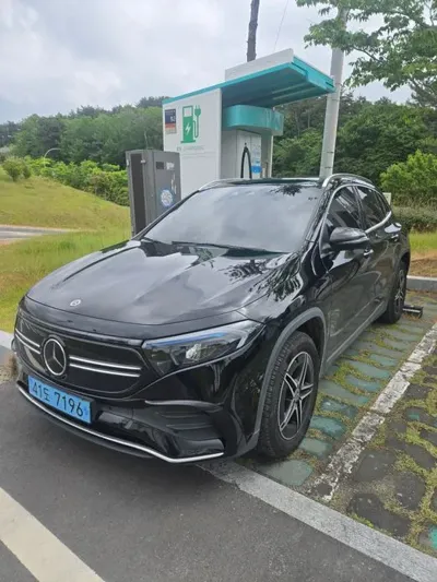 Mercedes-Benz EQA · 2023 год