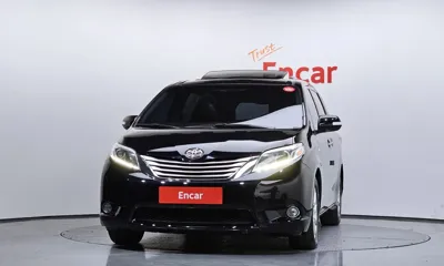 Toyota Sienna 2017, 235835 км, за 8143.33 USD