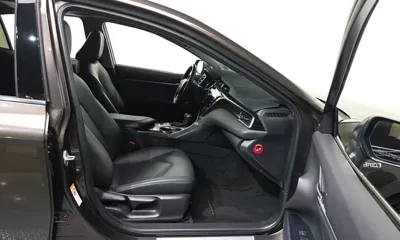 Toyota Camry 2018, 98229 км, за 15281.04 USD - фото 11
