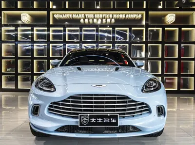 Aston Martin DBX 2022, 62000 км, за 140924.44 USD