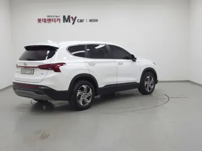 Hyundai Santafe 2021, 110906 км, за 10024.05 USD