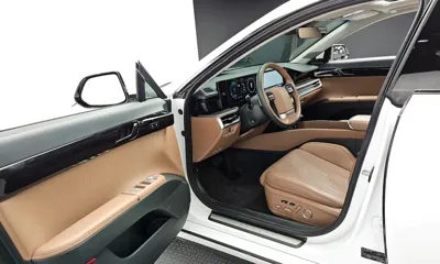 Hyundai Grandeur 2023, 45214 км, за 24281.21 USD - фото 10