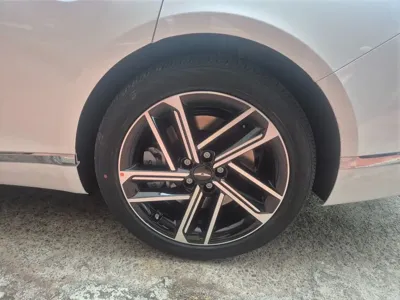 Genesis G80 2026, 1755 км, за 28794.8 USD